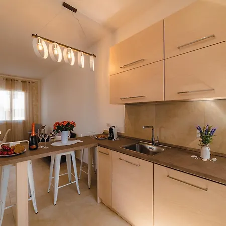 La Perla By Diddoi Apartment *