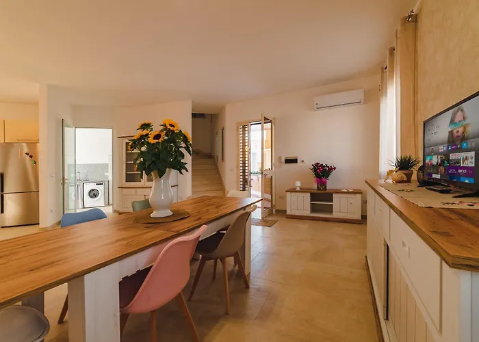 Lägenhet La Perla By Diddoi *